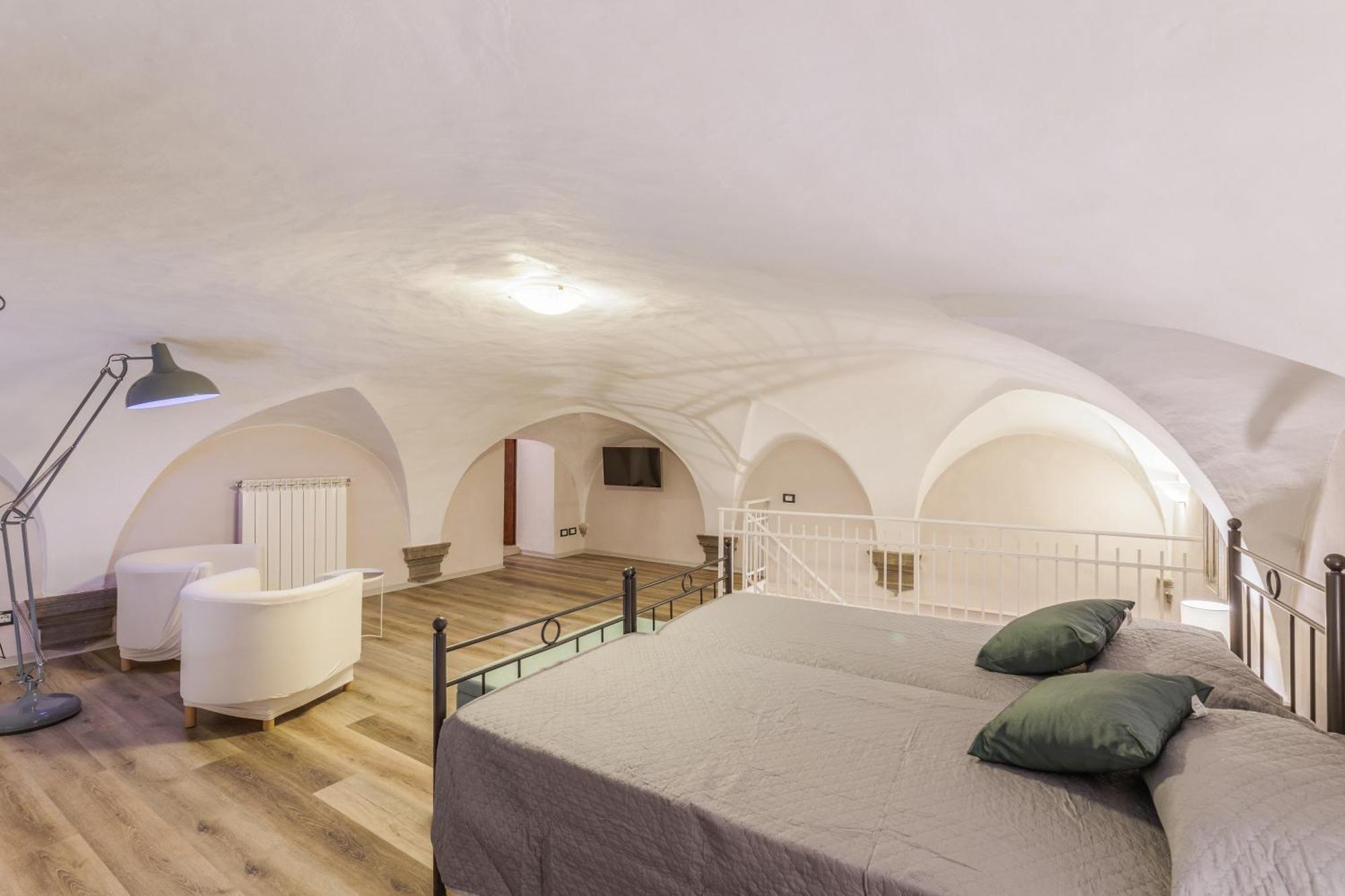 La Casa Di Iole Apartment กอร์โตนา ภายนอก รูปภาพ